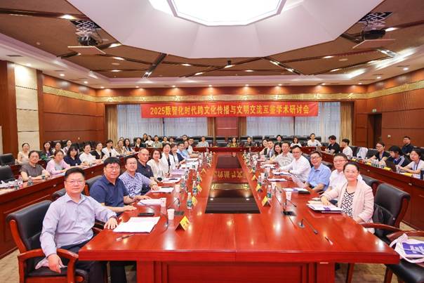 餐厅里的人们 AI 生成的内容可能不正确。